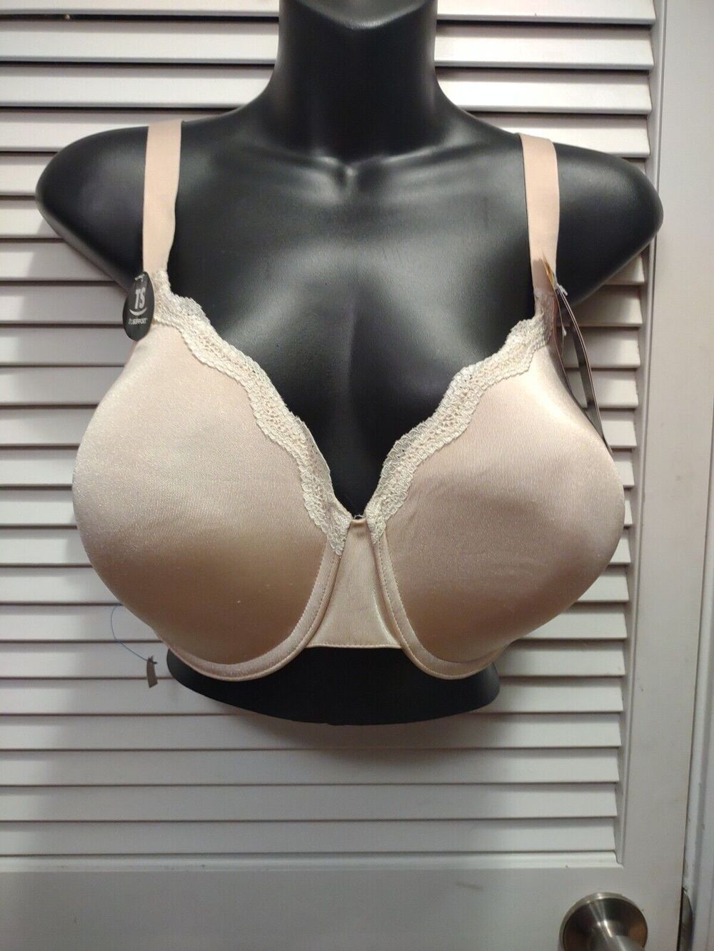Playtex M538 Sleek & Sexy Lift Underwire Beige Nude Bra Women's Size 44C NWT